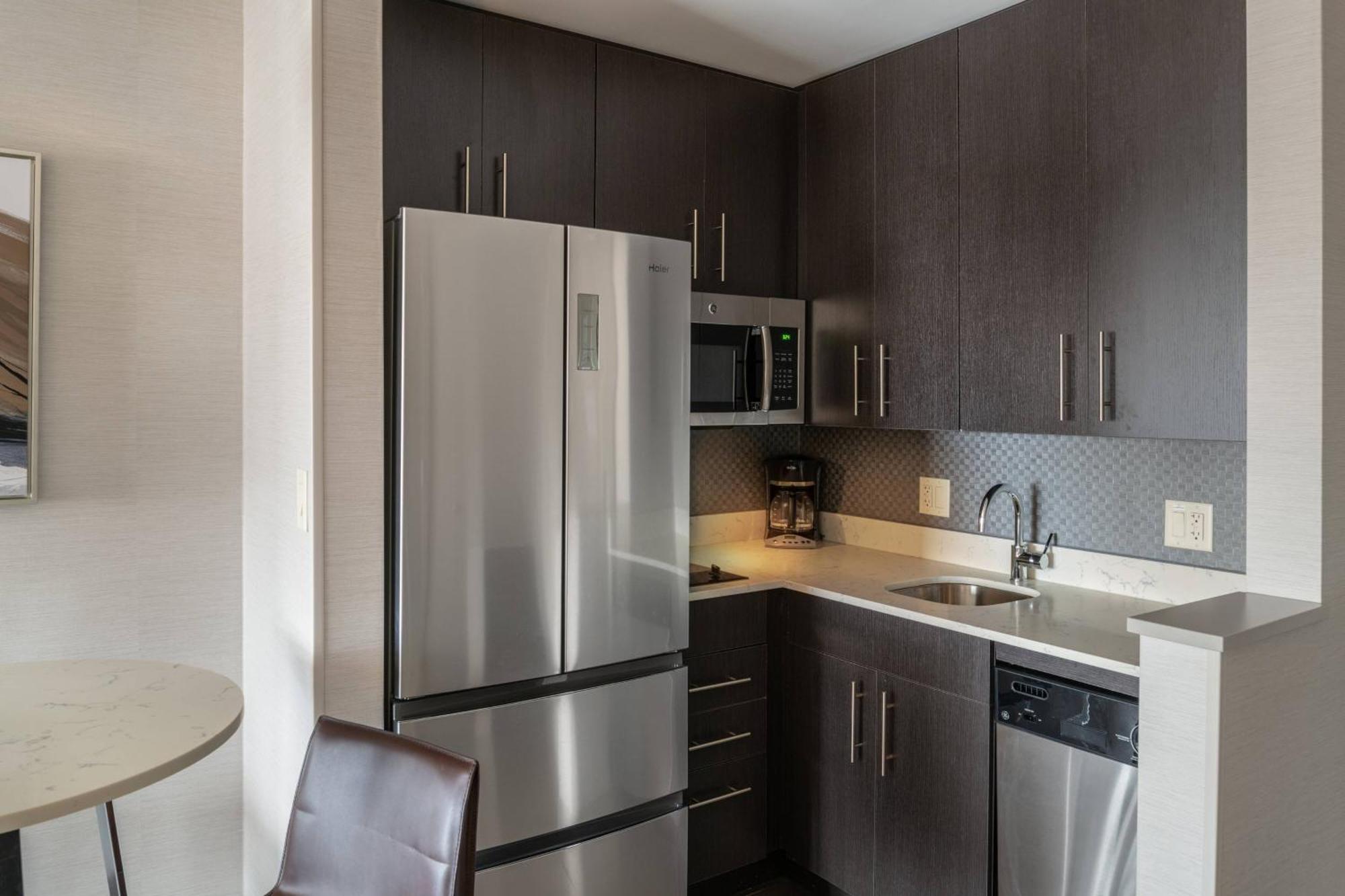 Residence Inn By Marriott Portsmouth Downtown Exteriör bild