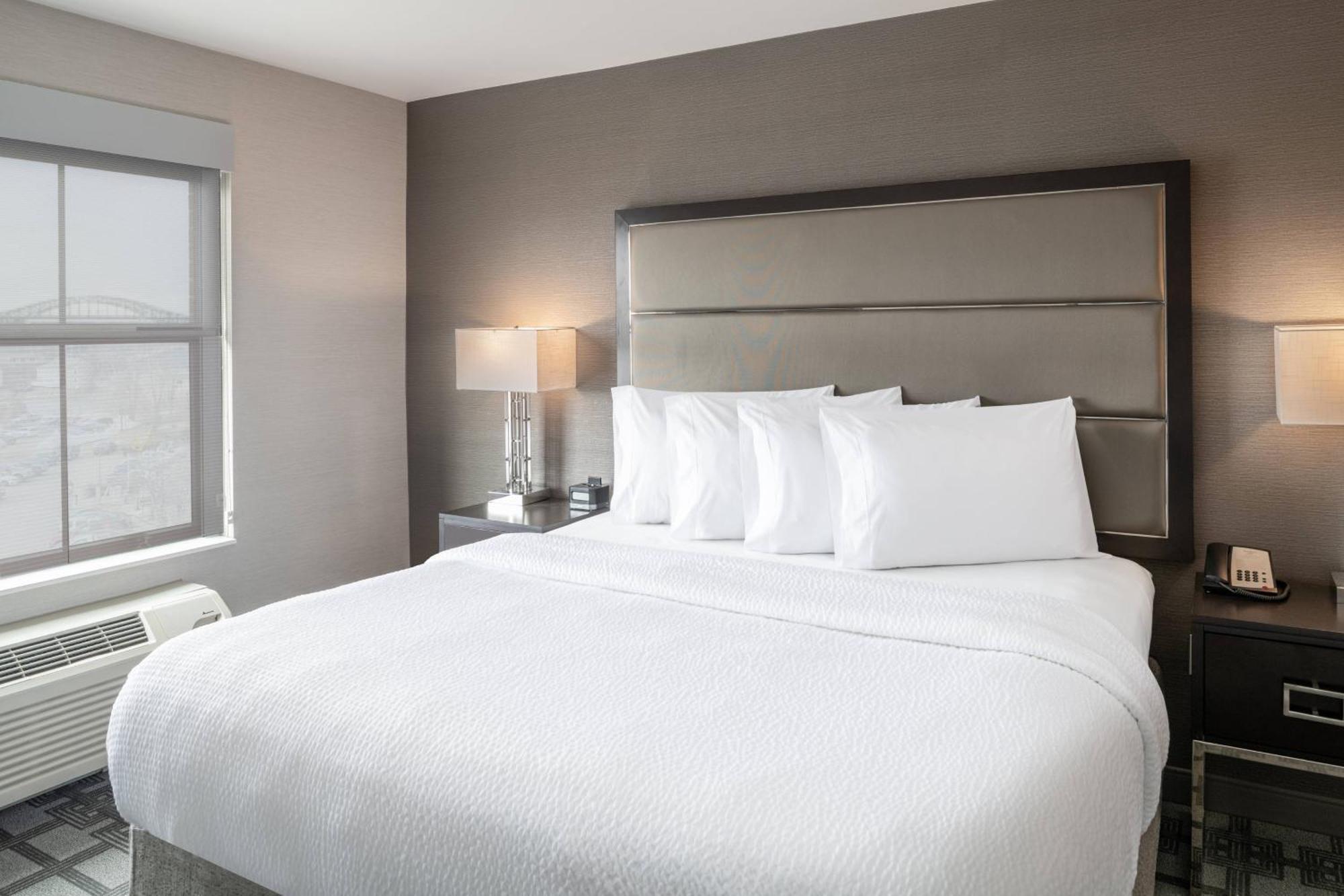 Residence Inn By Marriott Portsmouth Downtown Exteriör bild